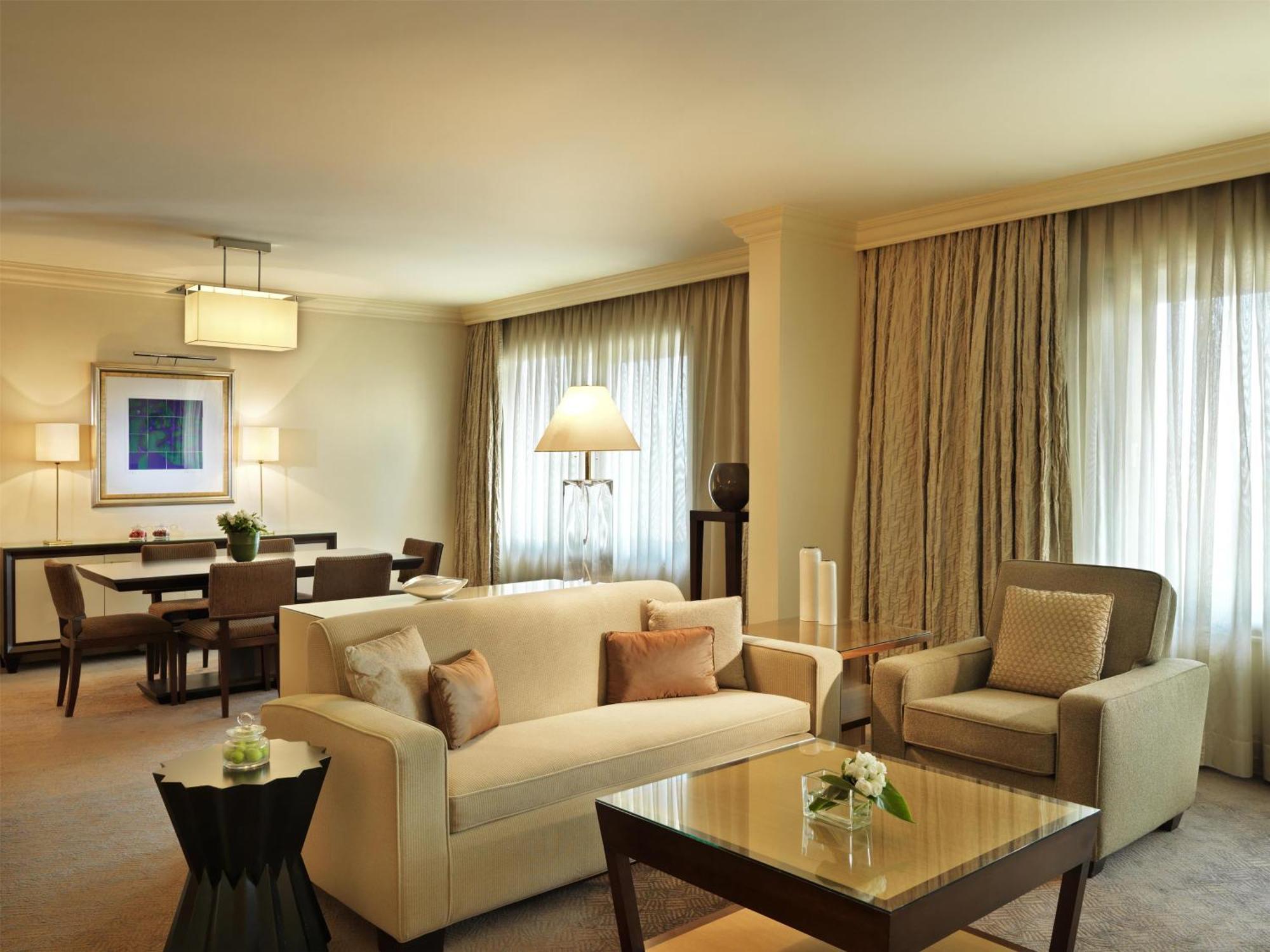 Grand Hyatt Hotel